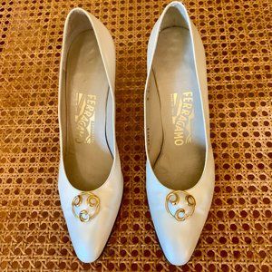 Salvatore Ferragamo Cream Colored Pearlized Pumps w/Pearl & Gold Clasp 8AAAA